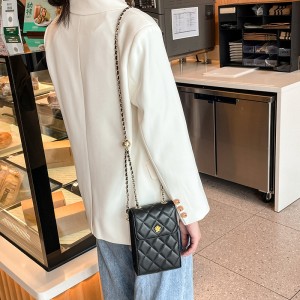 Versatile cowhide mobile phone bag, 2025 new trendy chain bag, 2023 niche design Mini summer crossbody bag for women