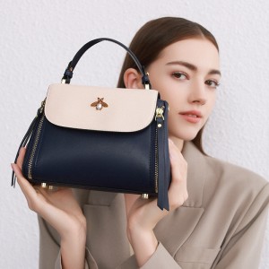 New Chinese-style beaded chain crossbody bag, 2025 new style, vintage waxed leather pleated bag, handbag