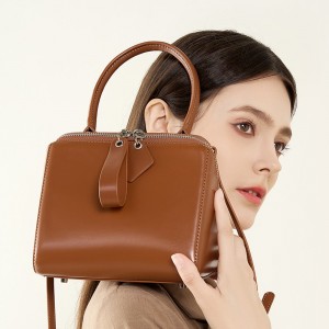 2025 new style versatile cowhide handbags, this year's popular, high-quality, French-style niche shoulder and crossbody bags.