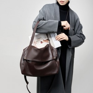 2025 winter new large-capacity genuine leather shoulder bag, European and American style soft leather tote bag, simple casual women's bag