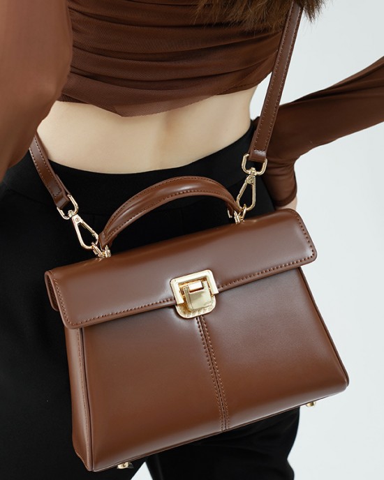2025 new horseshoe buckle commuter genuine leather Kelly bag, a high-quality shoulder and crossbody handbag