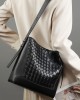 Hand-woven cowhide tote bag, new large-capacity fashionable commuter shoulder bag, crossbody bag
