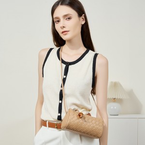 Hot-Style Woven Leather Crossbody Small Bag for Women, Fashionable and Simple Casual Small Pillow Bag for Phones
