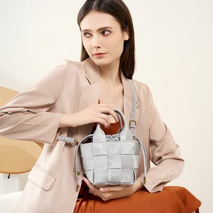 Yan Xin Chinese style Traditional Chinese style bucket bag, hand-woven basket-shaped bag, women's 2024 new mini crossbody handbag