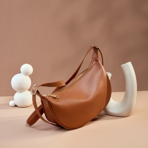 2025 New Style Top-Grain Cowhide Chain Bag for Women: Small Square Shoulder Bag, Fashionable and High-End, Niche, Popular Tote/Shoulder Bag