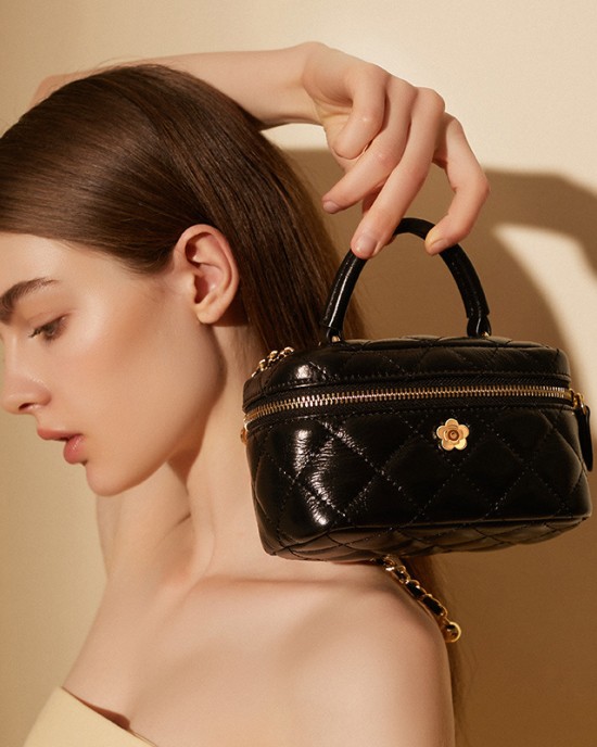 Summer stylish diamond-patterned chain shoulder bag, 2025 new style, fashionable, trendy, textured crossbody bag