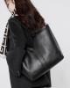 2025 autumn minimalist Korean-style genuine leather tote bag, large-capacity shoulder bag, underarm handbag, cowhide.