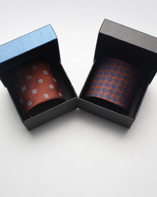 Tie packaging boxes, flip-top square boxes, gift boxes, storage boxes, gift packaging boxes, tie pocket square sets, wholesaler