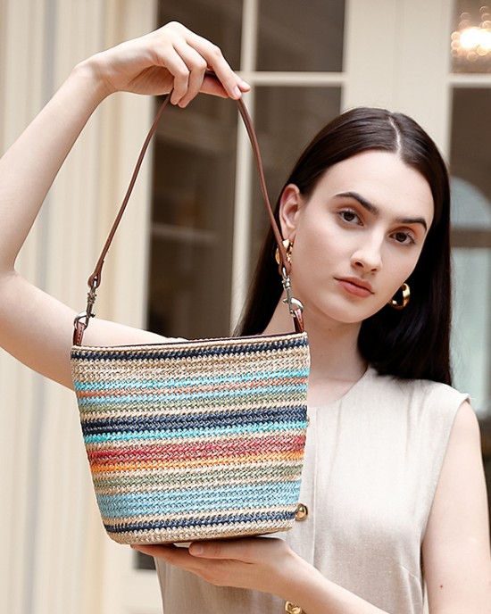 Women's Bag, a Trendy, Niche Bucket Bag, a Crossbody Handbag, a High-End Niche Woven Shoulder Bag