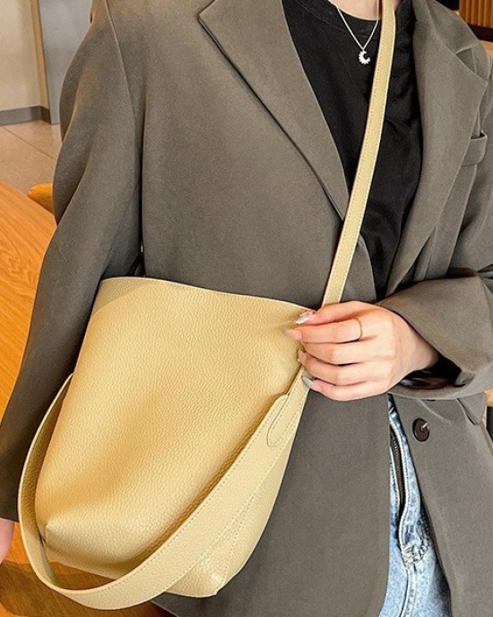 Yan mobile phone bag, women's 2025 new summer genuine leather women's bag, versatile, lightweight, mini, high-end