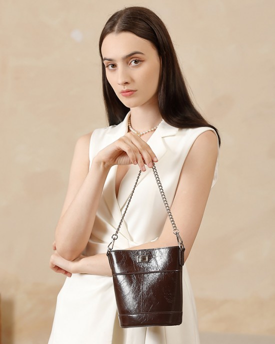 Waxed top-grain cowhide fashionable small luxury bag, 2025 new style, simple cell phone and coin bucket bag
