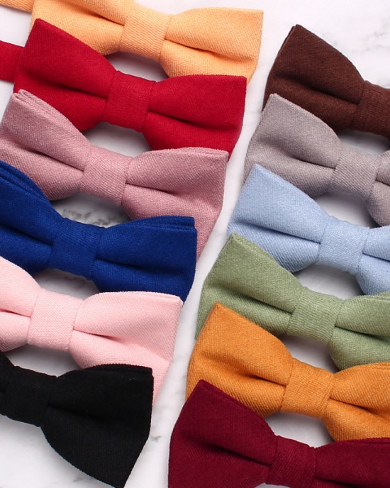 Autumn and winter new Korean velvet solid-color children's bow ties, trendy children's stylish and personalized neckties, bow ties for boys and girls.