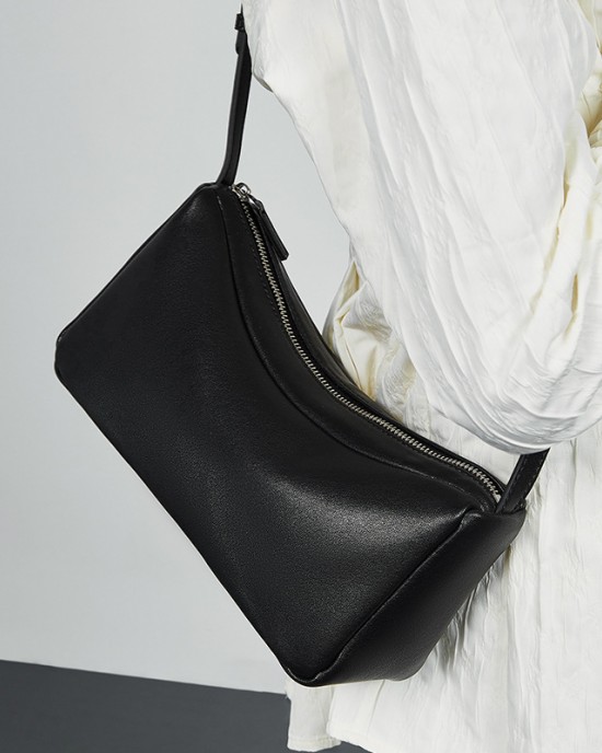 2025 new genuine leather bucket bag, vintage women's bag, Guangzhou manufacturer wholesale, foreign trade women's large Crossbody Bags