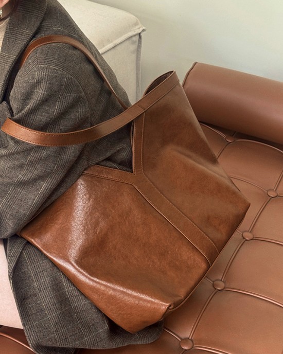 2025 autumn minimalist Korean-style genuine leather tote bag, large-capacity shoulder bag, underarm handbag, cowhide.