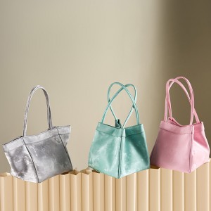 Yanshui bucket bag, new Chinese-style brocade bag, niche satin cowhide small square bag, shoulder and crossbody wing bag
