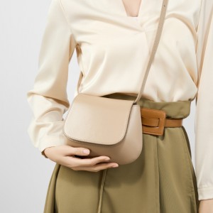 Chestnut women's genuine leather new high-quality niche this year's popular retro shoulder and crossbody saddle bag