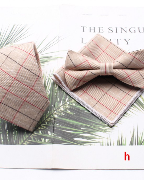 Polyester-cotton business formal suit ties, men's plaid chest scarf, banquet handkerchief. Three-piece suits available for wholesale from manufacturers.