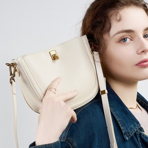 Genuine Leather Niche Designer High-Quality Luxury underarm moon bag, 2025 new French-style versatile shoulder bag for women