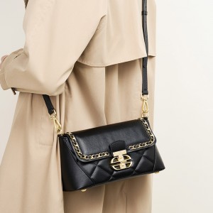 Order a niche new genuine leather women's bag, heavily embroidered baguette small square bag, chain bag, luxury crossbody underarm bag.