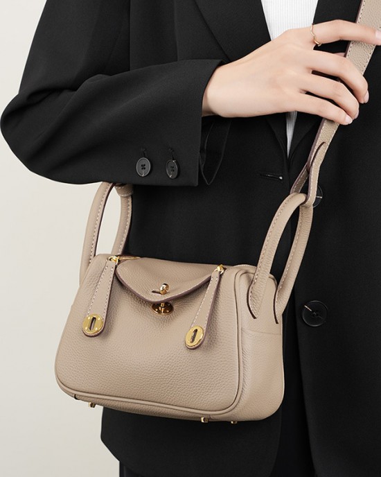 2025 new style women's bag, Lindy mini genuine leather shoulder and crossbody bag, pillow bag, versatile Lindy small doctor bag