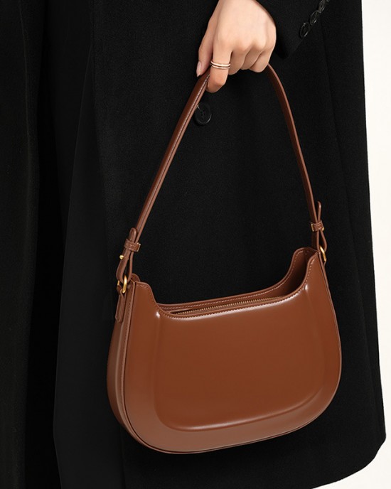 2025 spring and summer vintage genuine leather saddle bags, single-shoulder crossbody bags, red wedding bags, daily gifts for girlfriends